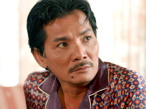 Quá khứ lừng lẫy của Thương Tín: Người đầu tiên có mô tô, nhiều phụ nữ trẻ tới trường quay chăm sóc-8