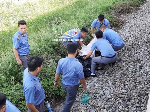 Nữ sinh viên trên đường đi học thì va chạm với xe bồn, thi thể không còn nguyên vẹn-3