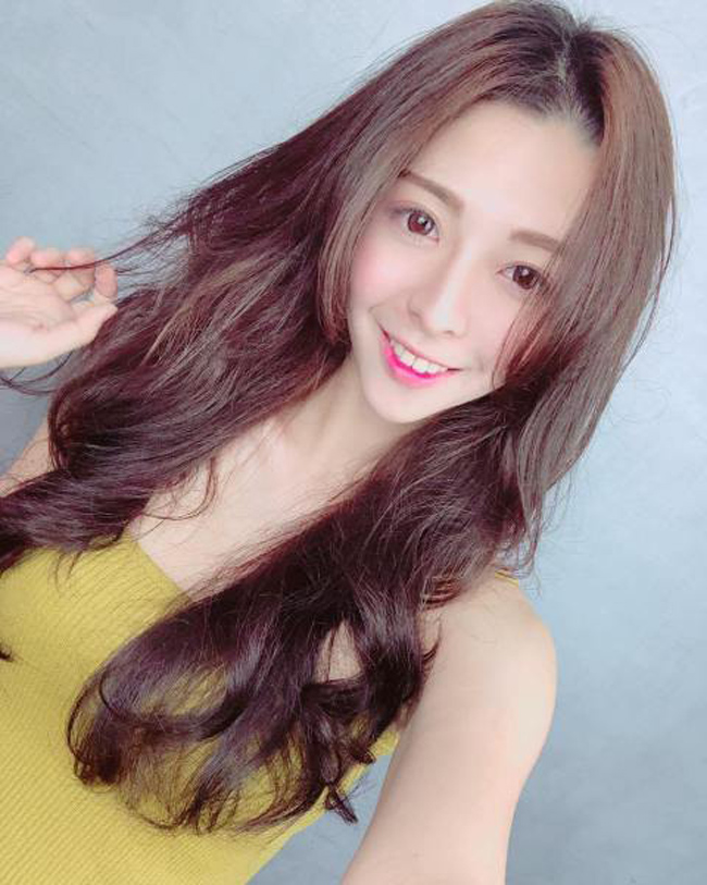 Nữ y tá không cần tiêm thuốc tê cũng khiến bệnh nhân chết mê vì quá xinh đẹp-7