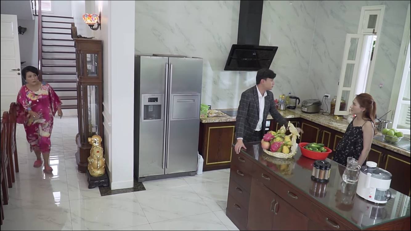 Về nhà đi con tập 61: Vũ gây sốc nhất từ trước đến nay khi chỉ thẳng mặt mắng Thư ngu, rẻ tiền và câm cái miệng lại!-1