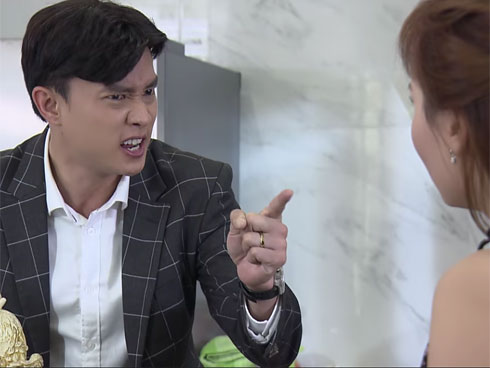 Về nhà đi con tập 62: Thư sinh non mổ cấp cứu không có chồng ở cạnh vì Vũ còn bận đi hú hí với tiểu tam-9