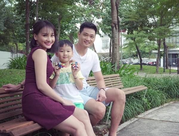 Phát sốt với ảnh bikini của Bảo Thanh được khen eo thon hơn Ngọc Trinh-7