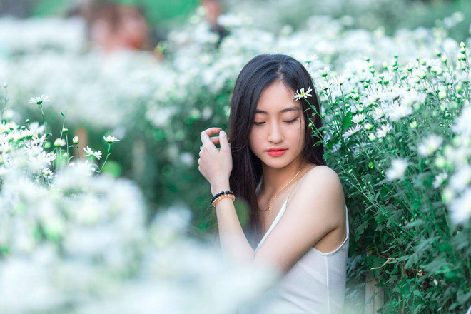 Nữ sinh Ngoại thương là ứng viên nặng ký của vương miện Hoa hậu thế giới Việt Nam 2019: IELTS 7.5, thành viên đội tuyển HSG Quốc gia tiếng Anh-13