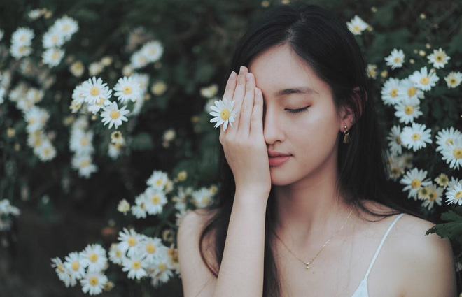 Nữ sinh Ngoại thương là ứng viên nặng ký của vương miện Hoa hậu thế giới Việt Nam 2019: IELTS 7.5, thành viên đội tuyển HSG Quốc gia tiếng Anh-15