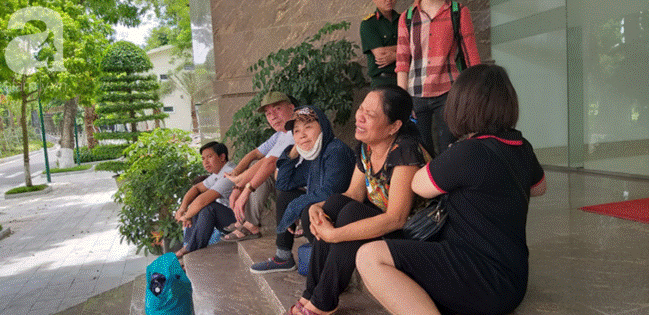 Bé trai 5 tuổi chết ngay trên bàn mổ, gia đình đau xót: Thằng bé còn đòi đồ chơi, bác sĩ chụp ảnh bảo nó ngoan cơ mà-3