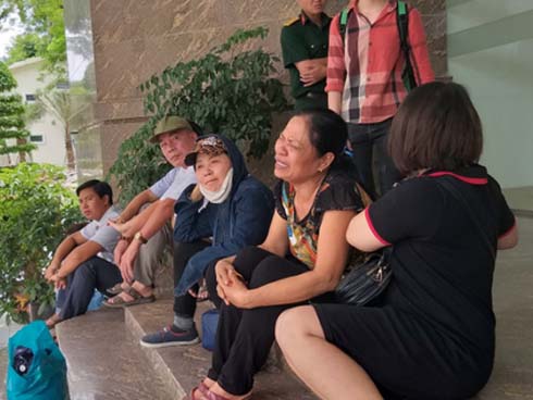 Nam thanh niên phóng xe bạt mạng, đâm trực diện chiến sĩ CSGT đang làm nhiệm vụ-4