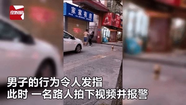 Đàn ông say rượu tát cô gái giữa đường gần 20 phút nhưng thái độ của người đi đường mới đáng sợ-3