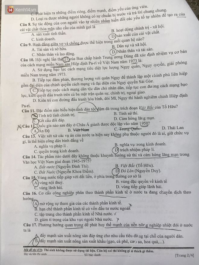 Đề thi để trở thành phóng viên của Học viện Báo chí: Từ bức ảnh Việt Nam ăn mừng chiến thắng AFF CUP 2018, viết 1 bài 500 chữ-4