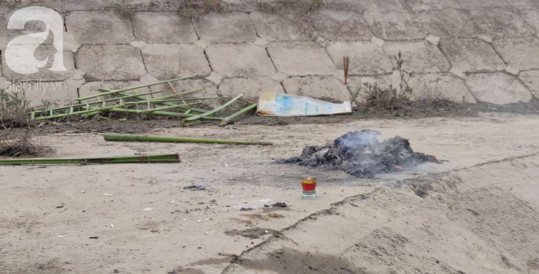 Tiếng khóc xé lòng trong ngôi nhà 3 đứa trẻ bị đuối nước: Tụi nó còn chưa kịp ăn bữa cơm chiều với bố mẹ-8