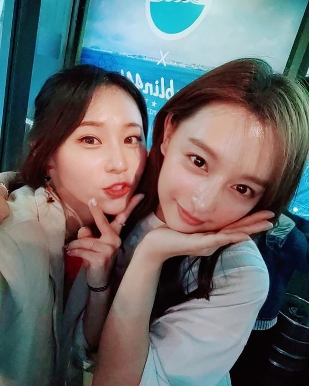 Song Joong Ki bất ngờ gây tranh cãi khi lộ ảnh tươi vui cùng gái lạ giữa ồn ào ly hôn Song Hye Kyo-2