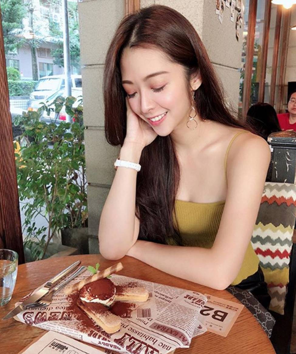 Đài Loan đích thị xứ sở của những cô y tá đẹp như tiên-19