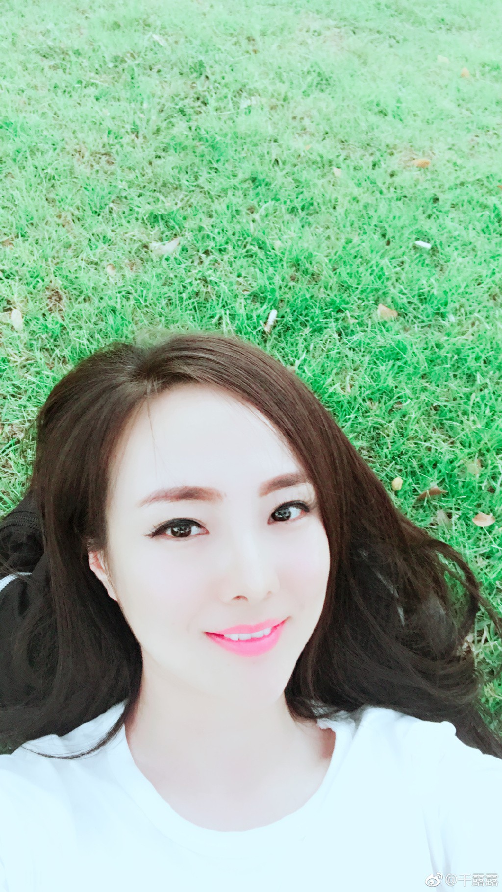 Không thể tin nổi Nữ hoàng khoe thân Can Lộ Lộ ngày nào giờ đây lột xác hoàn toàn, e ấp như thiếu nữ 18 thế này-14