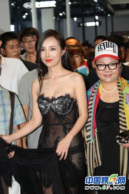 Không thể tin nổi Nữ hoàng khoe thân Can Lộ Lộ ngày nào giờ đây lột xác hoàn toàn, e ấp như thiếu nữ 18 thế này-3