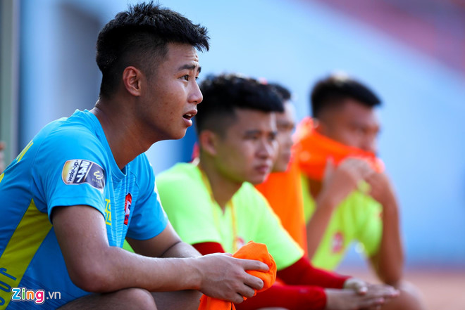 Những thủ thành U23 Việt Nam đang mài quần trên ghế dự bị-2