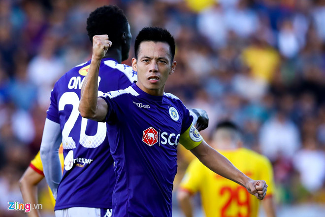 Văn Quyết vẫn chờ ngày trở lại đội tuyển Việt Nam-1