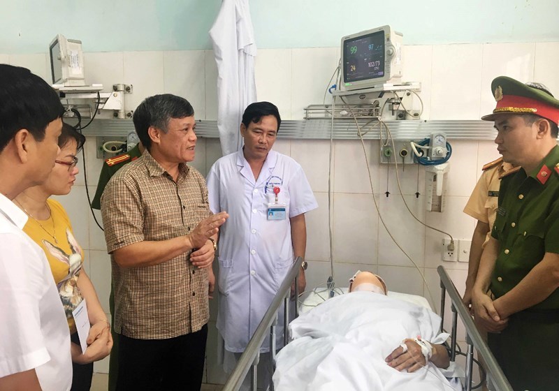 Người phi xe máy hất tung CSGT Hải Phòng mới 16 tuổi-3