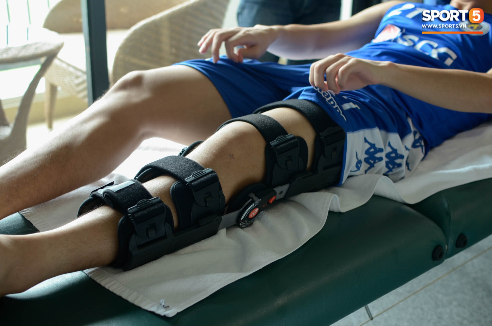 Đình Trọng kiên trì tập hồi phục, hy vọng mong manh kịp bình phục dự SEA Games 30-2