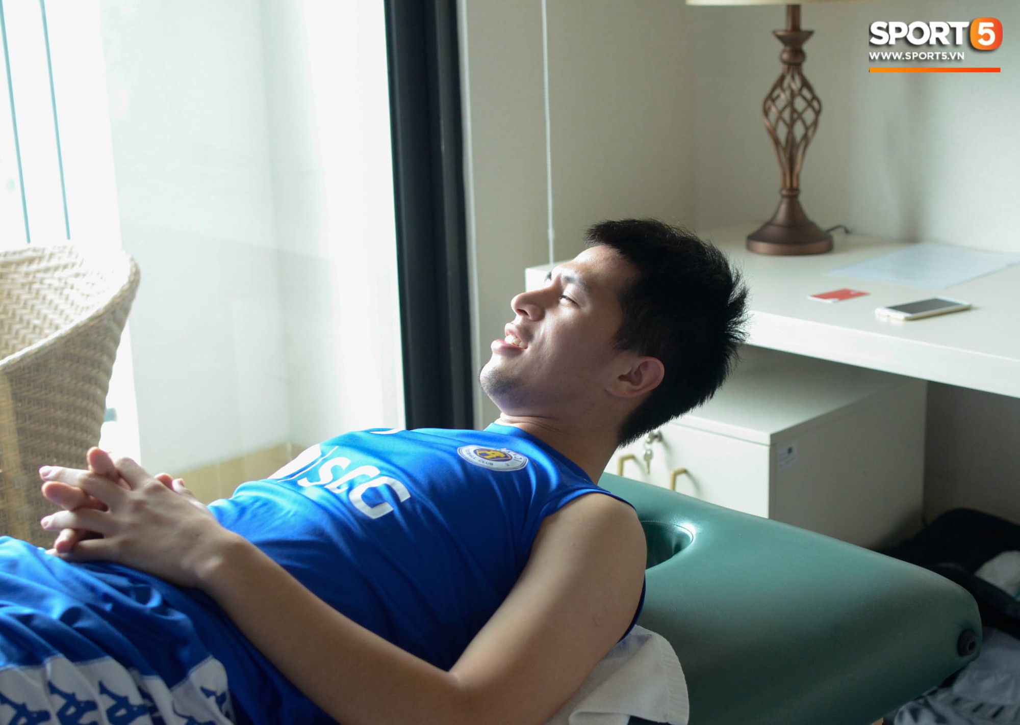 Đình Trọng kiên trì tập hồi phục, hy vọng mong manh kịp bình phục dự SEA Games 30-7