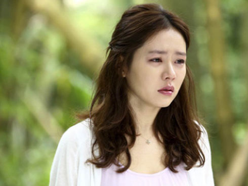 Xôn xao clip cô gái sắp bước vào cấp 3 vẫn làm mình làm mẩy đòi mẹ bón từng thìa cơm-6