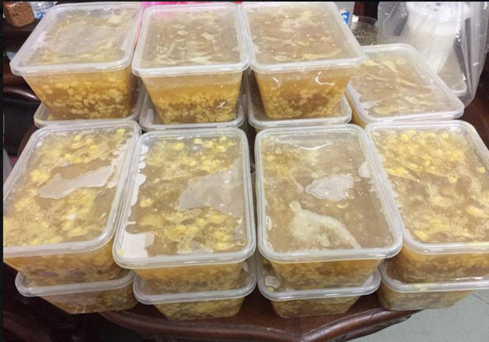 Thời buổi mua sắm theo... cân: Từ giày dép, quần áo, đồ ăn cho đến cả bát đĩa, đồ chơi!-11