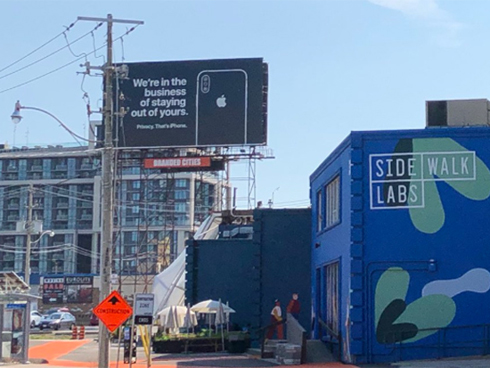 Lý do chính đáng cho thiết kế xấu xí của iPhone XI: Thời lượng pin!-4