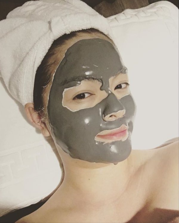 1 năm sau ly hôn, Phạm Quỳnh Anh gây sốt với nhan sắc trẻ trung khi để mặt mộc-8