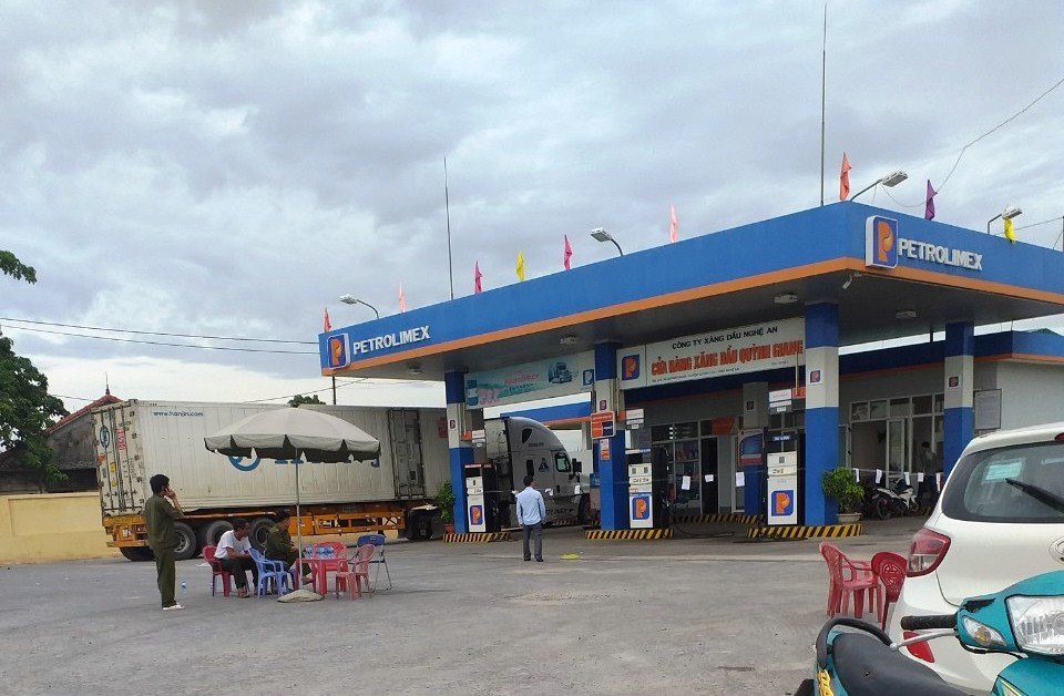 Nữ nhân viên cây xăng bị đâm tử vong: Nạn nhân bị cướp dây chuyền vàng?-1