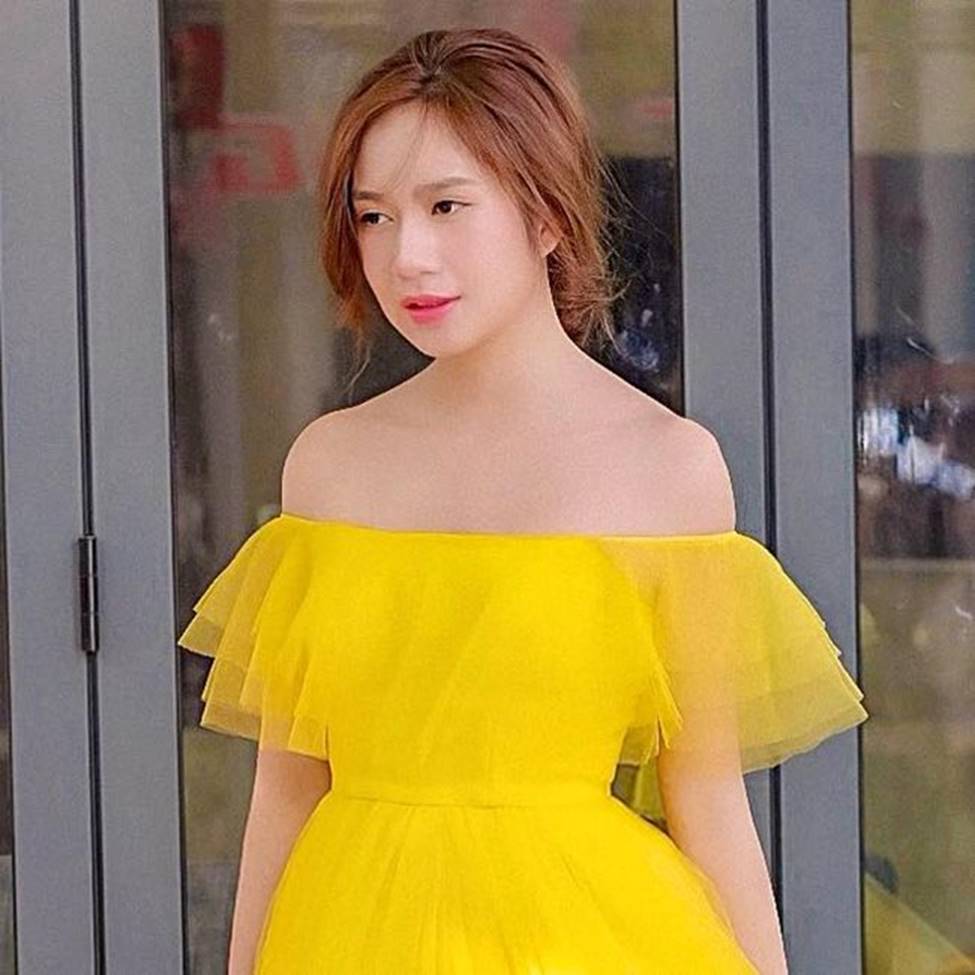 Đến mòn con mắt với nét hấp dẫn của 2 mỹ nhân mê đẻ showbiz Việt-10