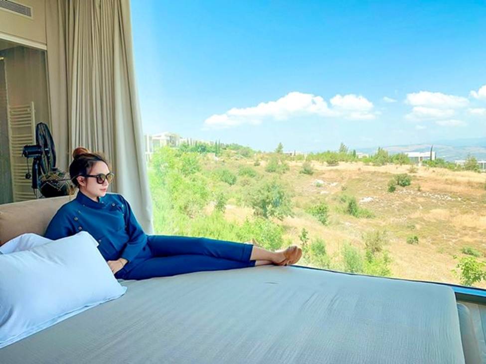 Đến mòn con mắt với nét hấp dẫn của 2 mỹ nhân mê đẻ showbiz Việt-18