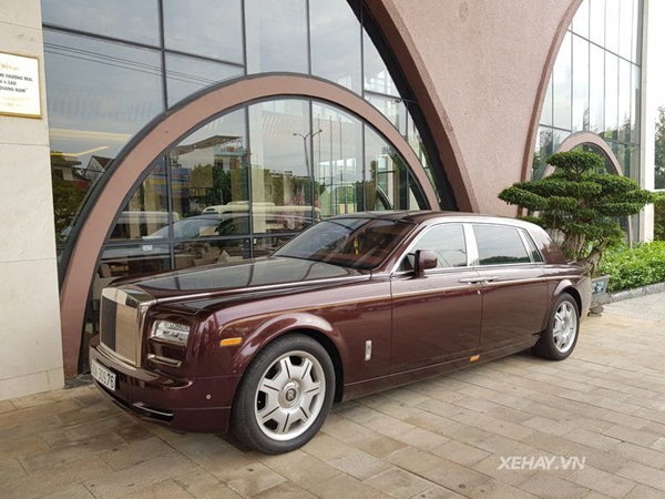 Ngắm Rolls-Royce Phantom 43 tỷ đồng của ông Lê Thanh Thản-1