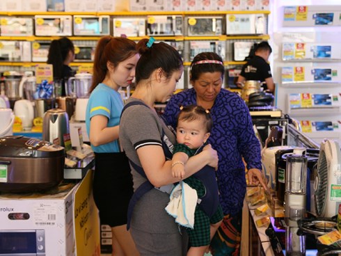 Ưu đãi ‘siêu to khổng lồ’ dịp Thế Giới Di Động sinh nhật tuổi 15