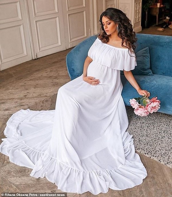 Hoa khôi Nga hớp hồn vua nước bạn, làm hoàng hậu 46 ngày đã khiến chồng thoái vị-4