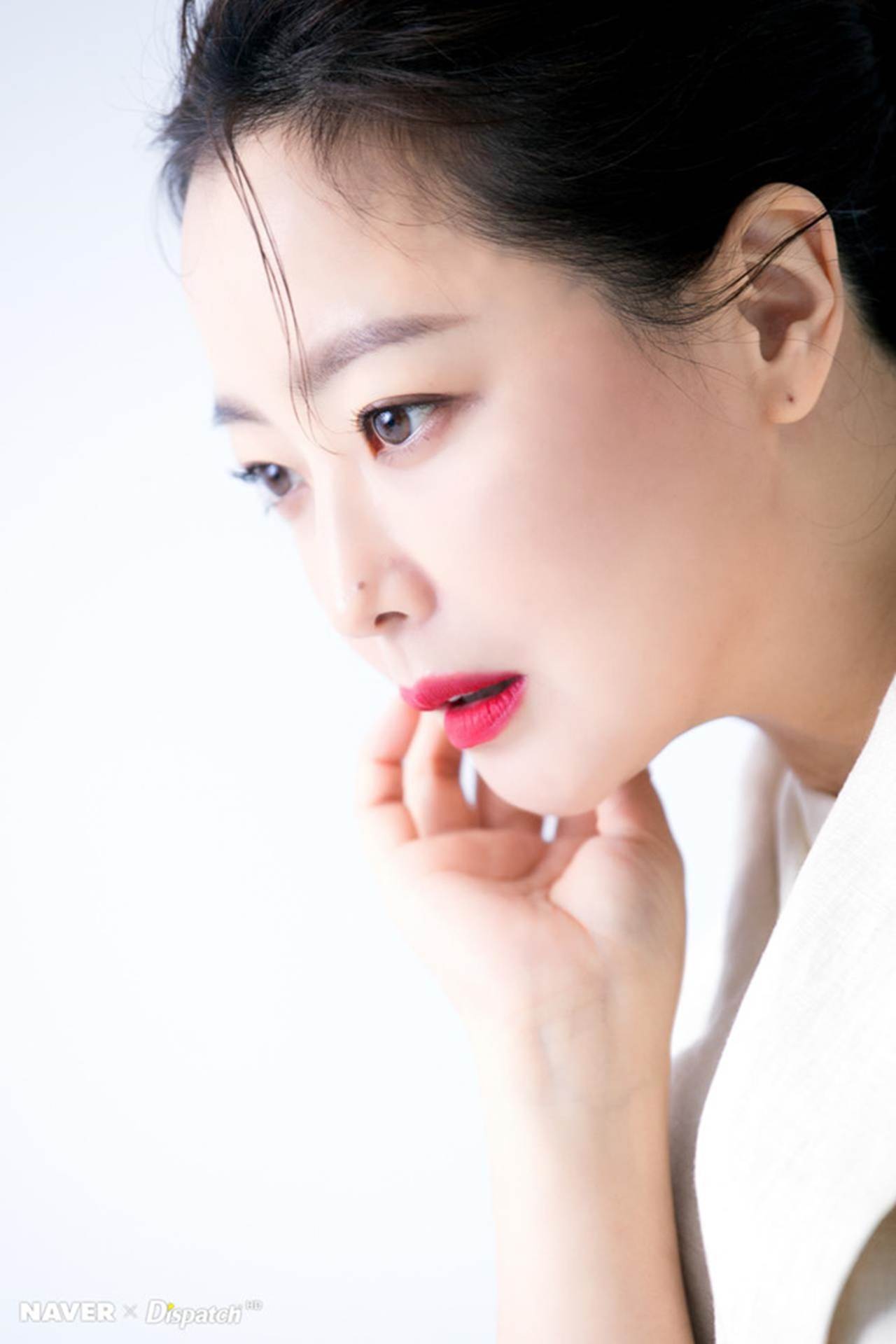 Kim Hee Sun - biểu tượng sắc đẹp trẻ trung ở tuổi 42-3