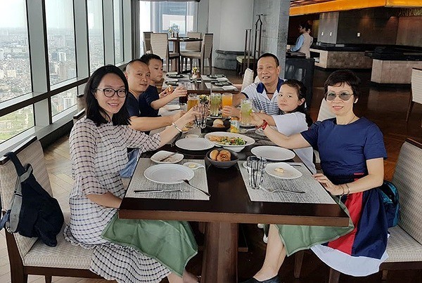 MC Lại Văn Sâm được fan xăm hình trên đầu và phản ứng của con trai-2