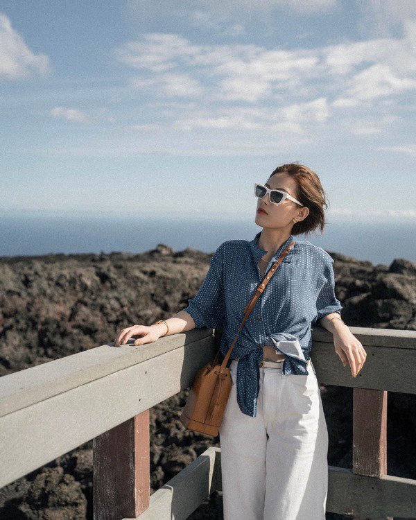 Đổi gió” cách diện áo sơ mi, chị em có ngay vẻ ngoài cực cuốn hút trong mắt đồng nghiệp-18