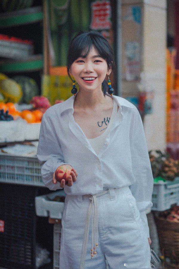 Đổi gió” cách diện áo sơ mi, chị em có ngay vẻ ngoài cực cuốn hút trong mắt đồng nghiệp-5