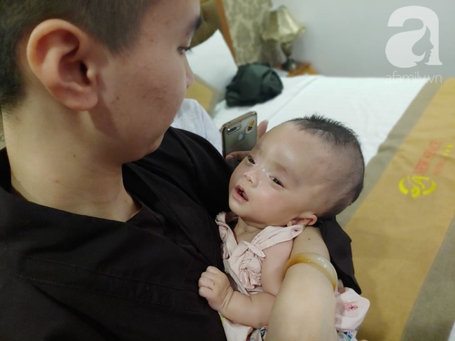 Triệu Hoài An - bé gái chiến đấu với căn bệnh não nước bằng tất cả sự lạc quan đã ra đi mãi mãi-6