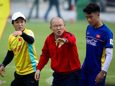 Bi kịch: Cản phá thành công quả penalty, thủ thành trẻ đột tử trong lúc đang ăn mừng-3