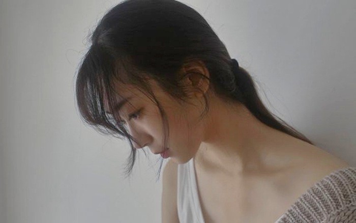 Chồng ngoại tình thản nhiên nhìn bồ gọi hội tới đuổi vợ con ra khỏi nhà, ngờ đâu 10 phút sau thế sự đảo lộn bởi sự xuất hiện của người đàn ông lạ-1