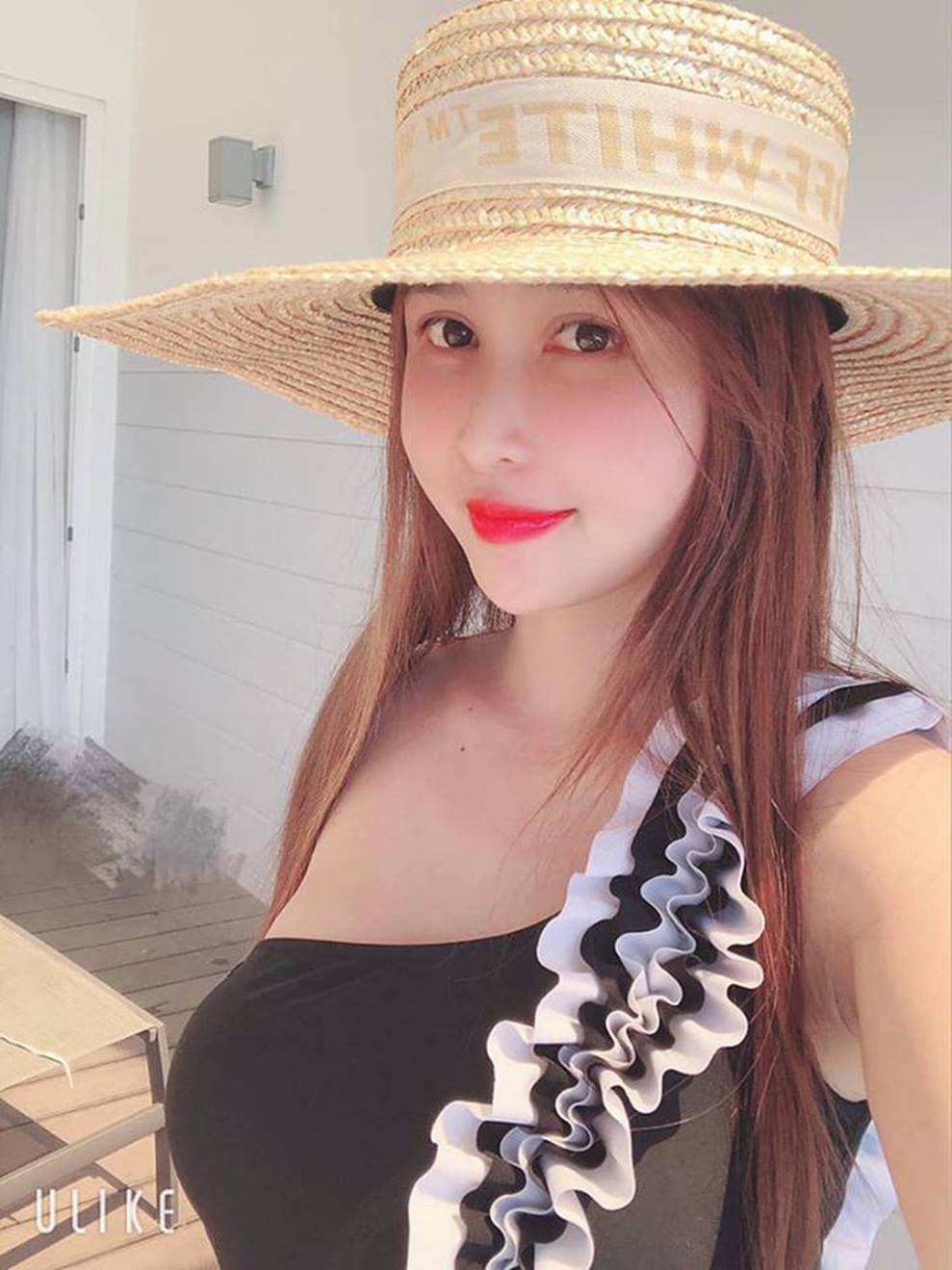 Nhan sắc ngày càng trẻ đẹp của vợ đại gia Minh Nhựa: Body nuột nà không hề thua chị kém em-11