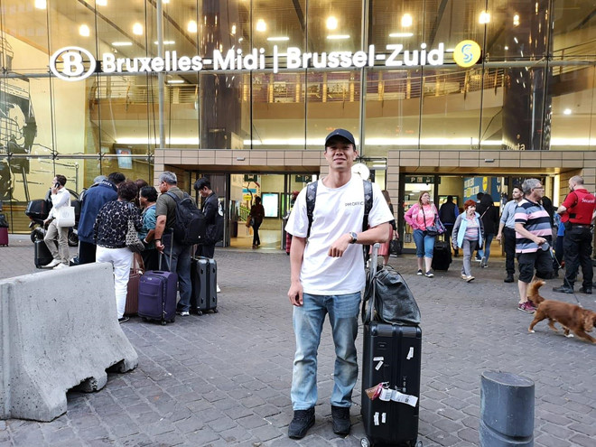 Sint-Truidense thông báo Công Phượng đã đến Bỉ-1