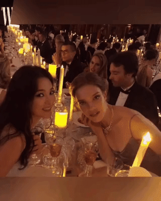 Song Hye Kyo bị khủng bố sau màn lột xác táo bạo bên dàn sao quốc tế hậu ly dị, chuyện gì thế này?-4