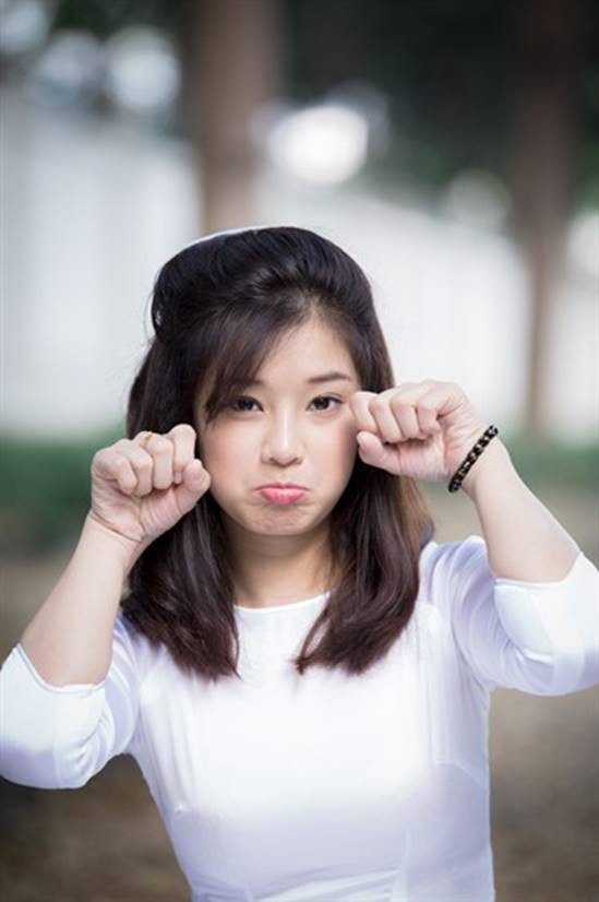 Loạt ảnh hiếm cùng kỷ niệm khó quên thời đi học của sao Việt: Người nhét cả viên phấn vào mũi, kẻ đốt pháo nhà vệ sinh nam-4