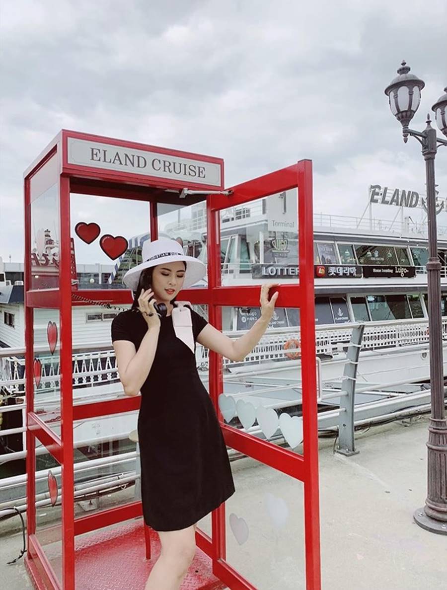 HHen Niê bất ngờ thướt tha tóc dài trên cao nguyên sau khi làm gãy vương miện-5