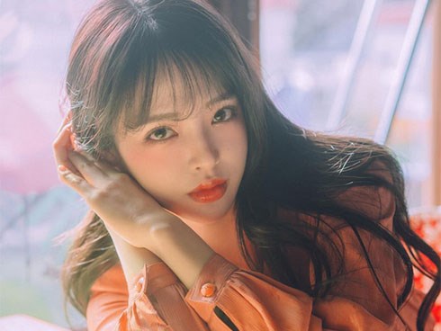 Tiền gửi vào tay 4 cung Hoàng đạo nữ này thì tuyệt đối yên tâm, gia đạo mặc sức yên ấm