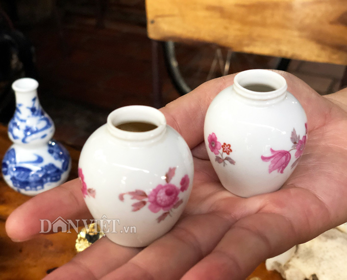Bộ sưu tập gốm: bình trà, ly, tách,... siêu tí hon độc nhất miền Tây-9