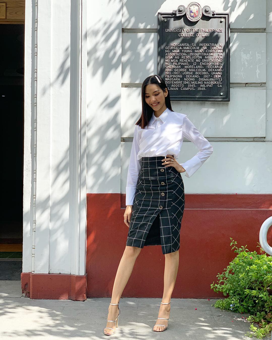 Làm chủ công thức diện đồ đen - trắng với 13 ý tưởng từ sao nữ Việt, và style của bạn sẽ lên đời thấy rõ-11