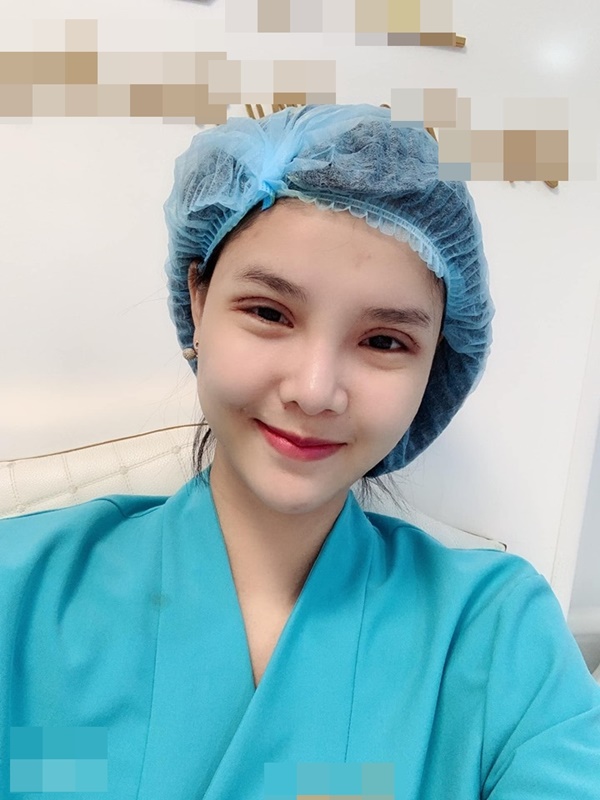 Bất chấp sự phản đối của Mạc Hồng Quân, Kỳ Hân công khai phẫu thuật thẩm mỹ lần thứ n với gương mặt sưng phù khó nhận diện-1