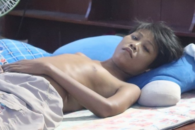 Câu nói ám ảnh trước lúc chết của con gái và nỗi đau đáu của cha mẹ già-4