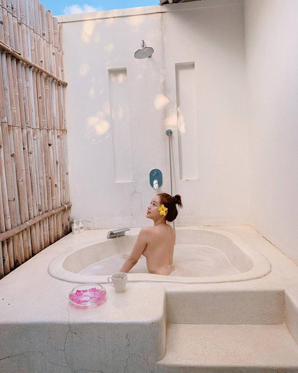 Thúy Vi giảm cân thành công, mặc bikini không còn thô như khúc gỗ-13